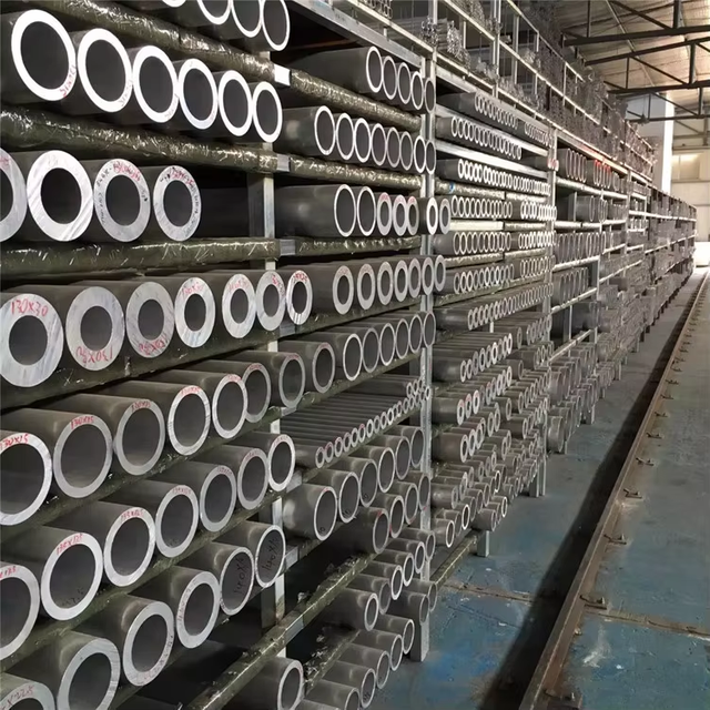 5140 Tubo per struttura meccanica 1020 1045 4130 Tubo per struttura meccanica 1045 Tubo in acciaio senza saldatura