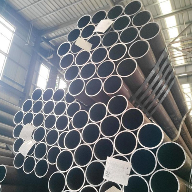 Tubo per caldaia ad alta pressione di prima qualit&agrave; ASTM SA-213 T24 Tubo in acciaio senza saldatura